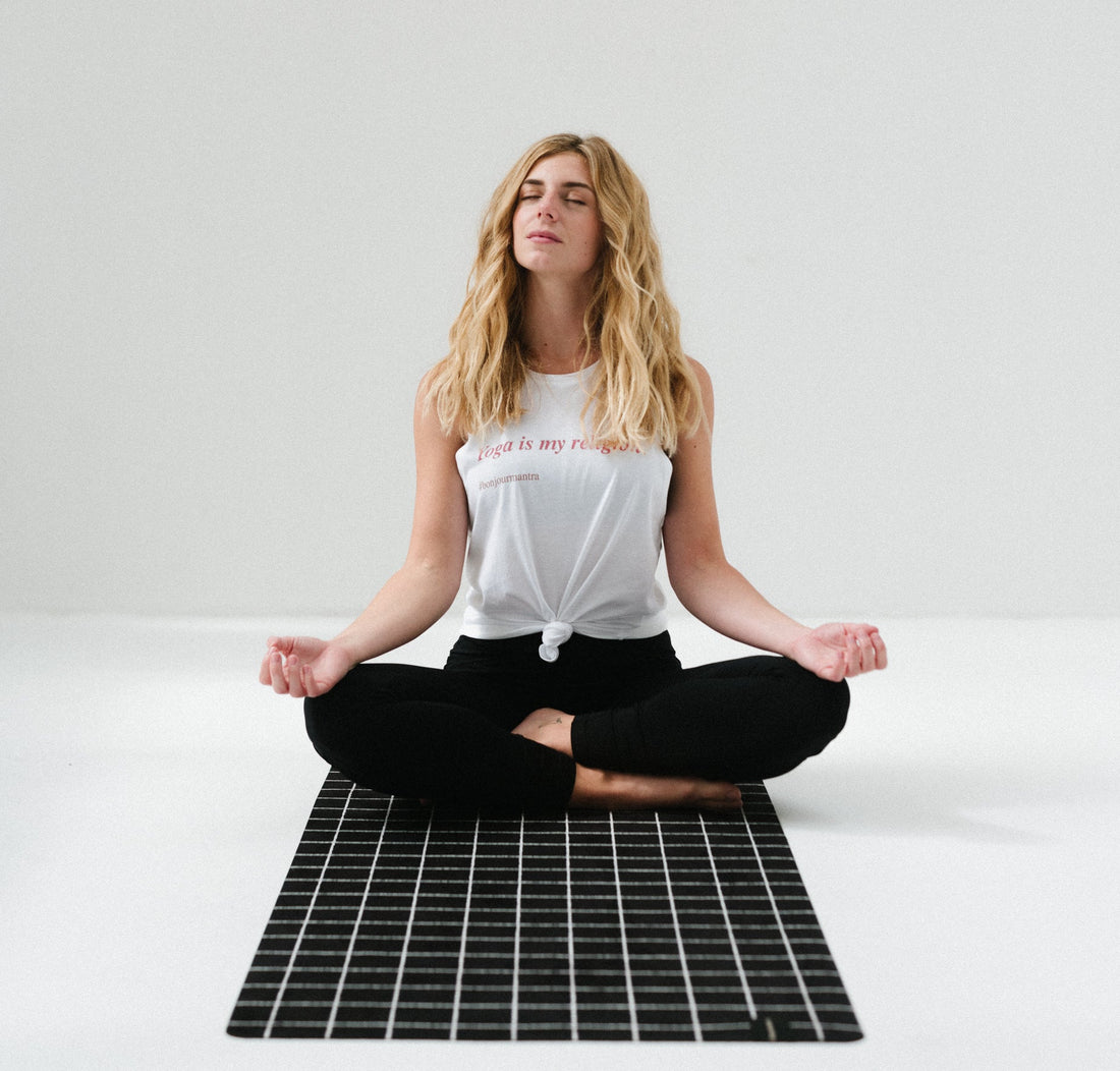 Les bienfaits de la pratique régulière du yoga : Comment établir une routine de yoga durable